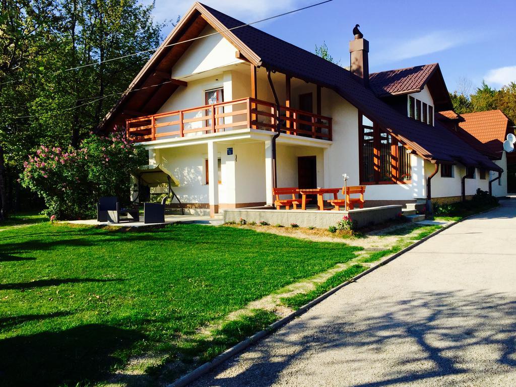 Hotel House Samardzic à Jezerce Extérieur photo